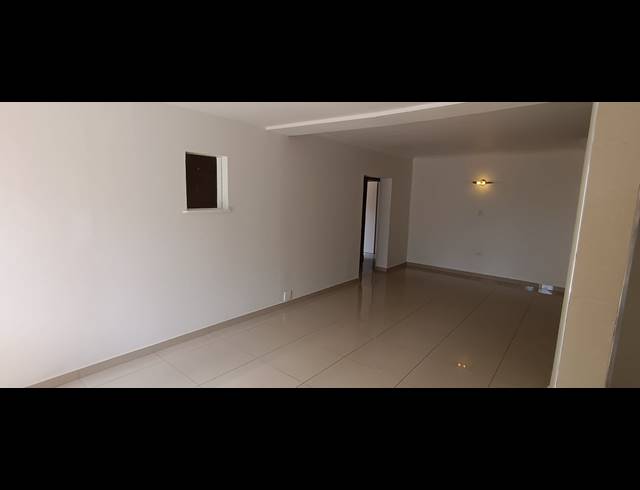 3 BEDROOM FLAT TO LET IN MORNINGSIDE